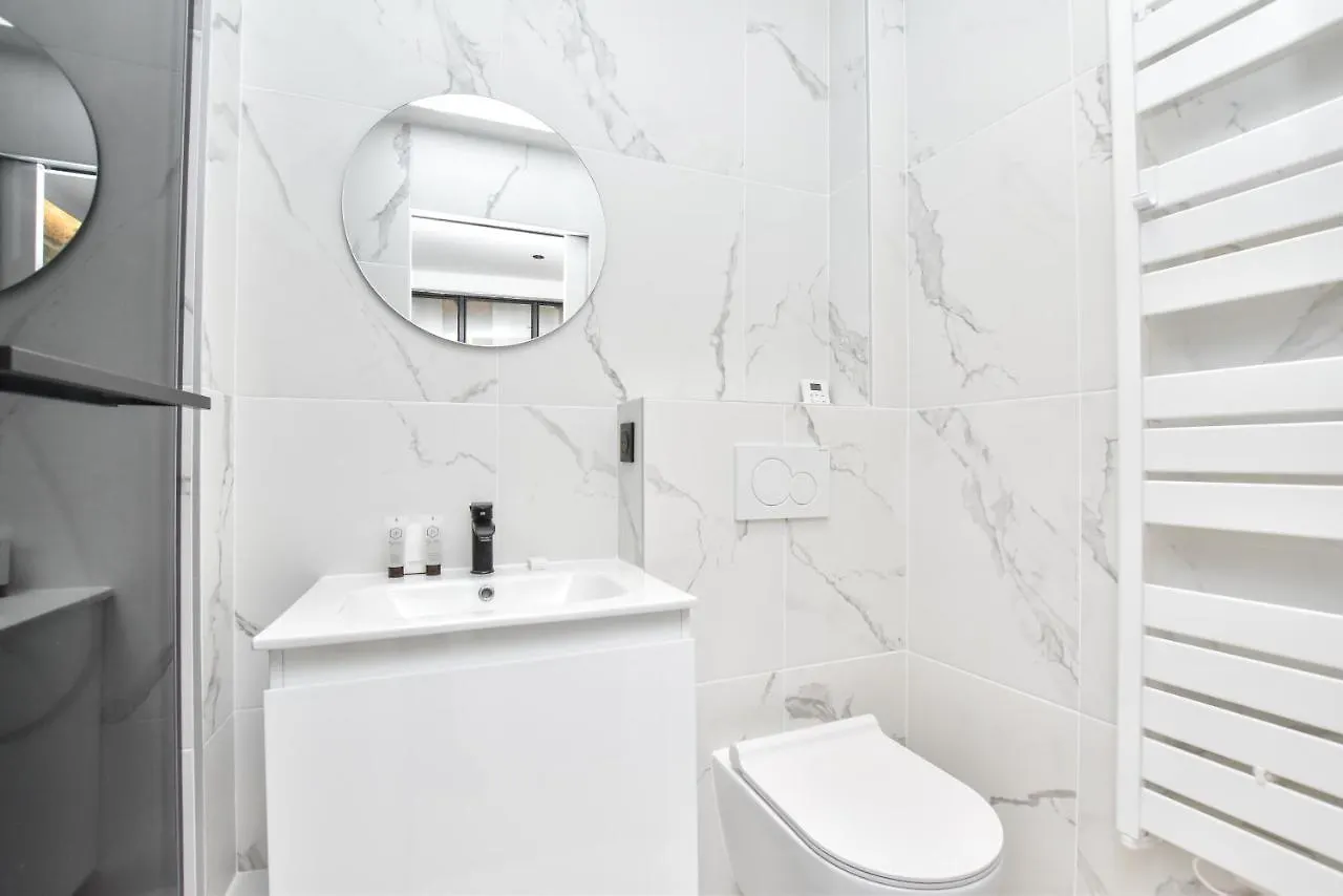 Apartment Cmg Sentier - Etienne Marcel